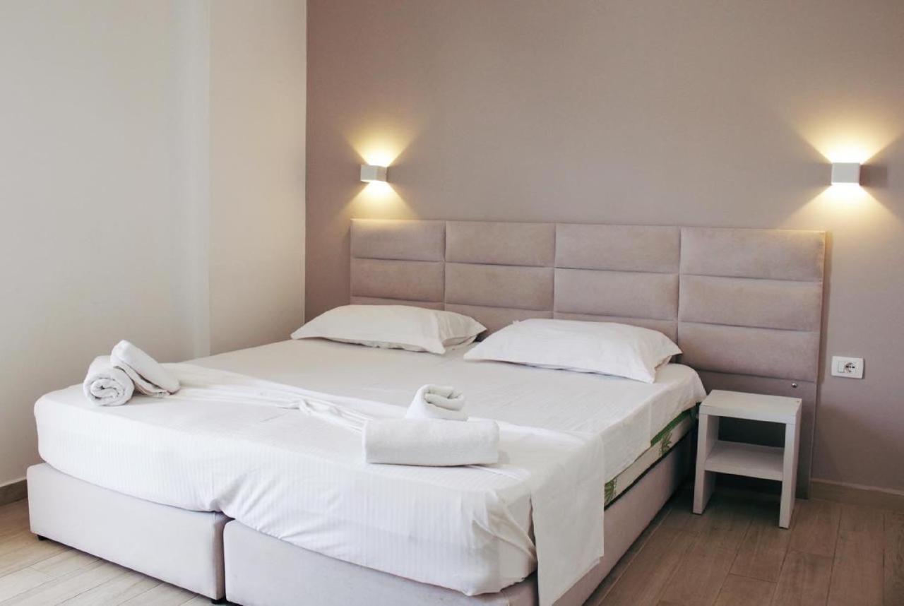 La Luna Hotel Ksamil Ngoại thất bức ảnh