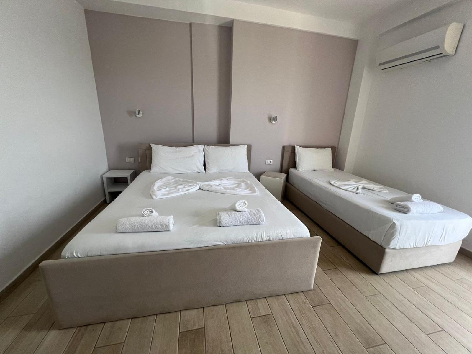 La Luna Hotel Ksamil Ngoại thất bức ảnh