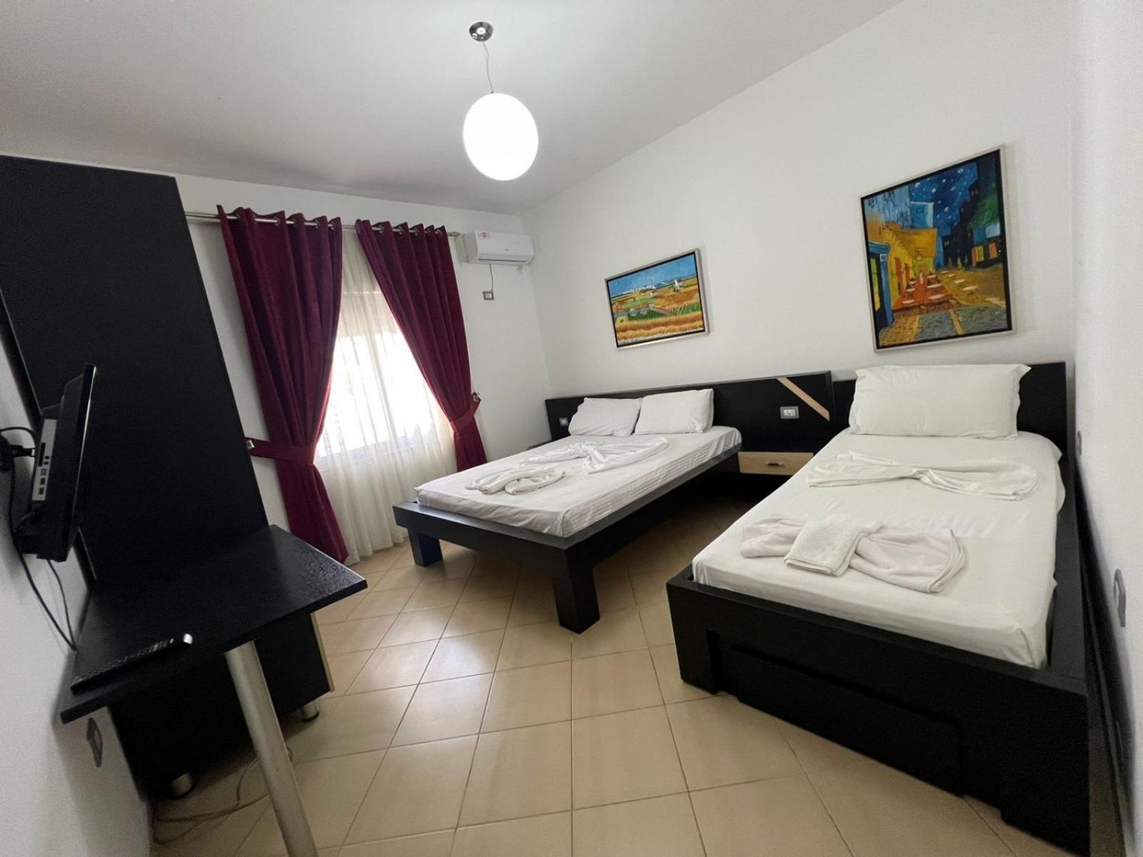 La Luna Hotel Ksamil Ngoại thất bức ảnh