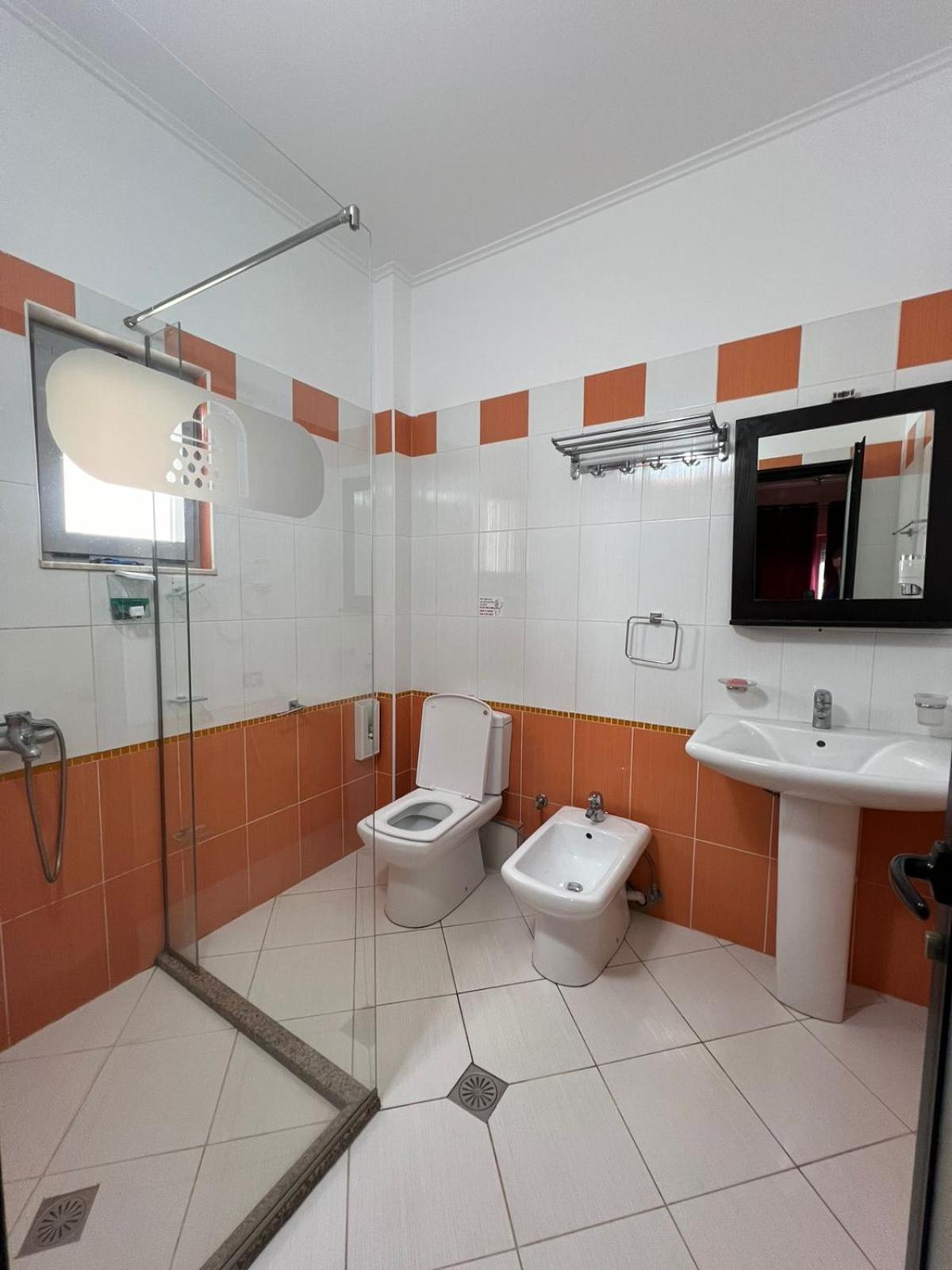 La Luna Hotel Ksamil Ngoại thất bức ảnh