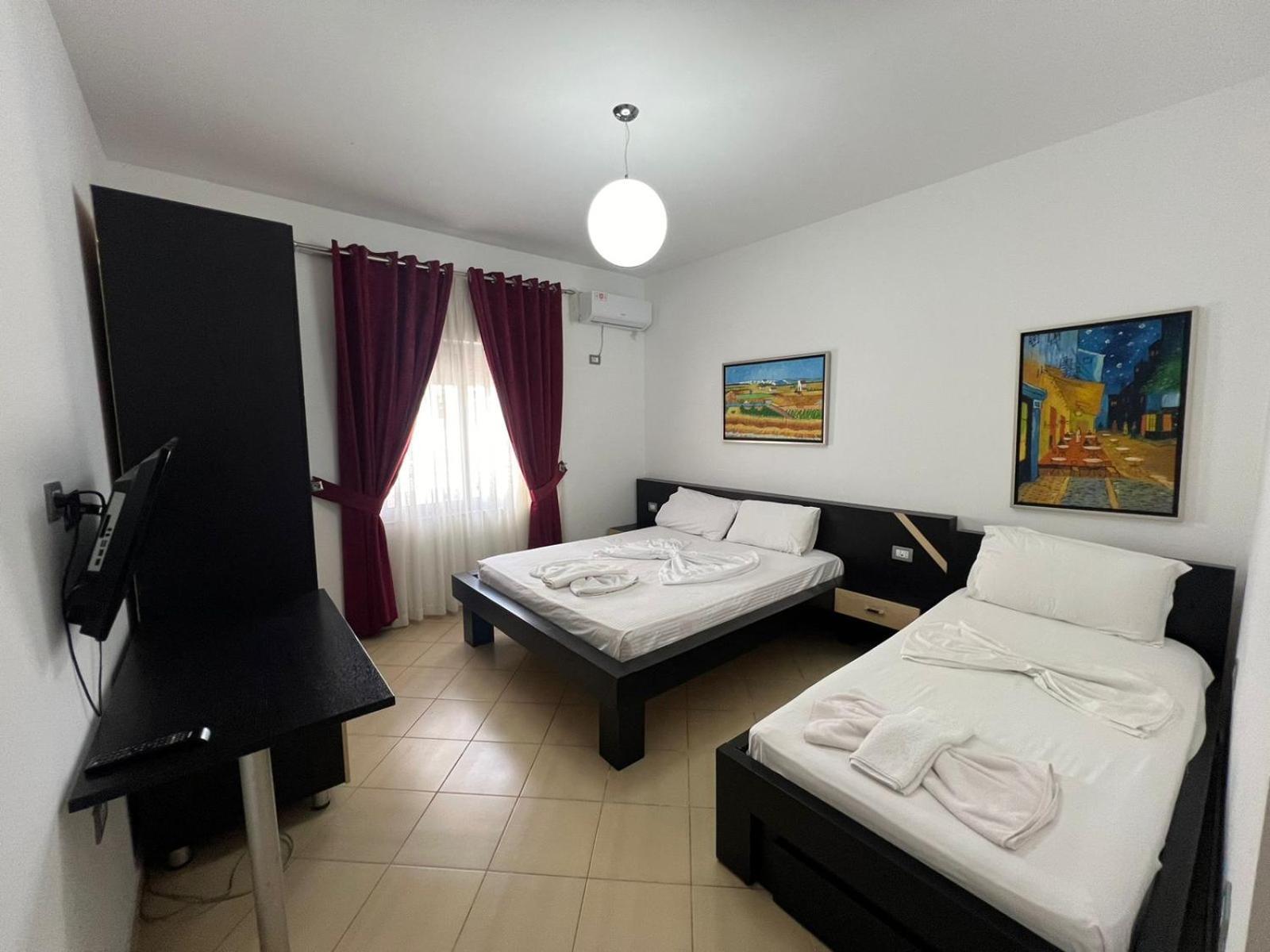 La Luna Hotel Ksamil Ngoại thất bức ảnh